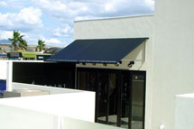 お店についているテント