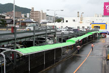 お店についているテント