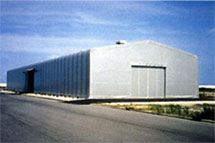 工場についてるテント